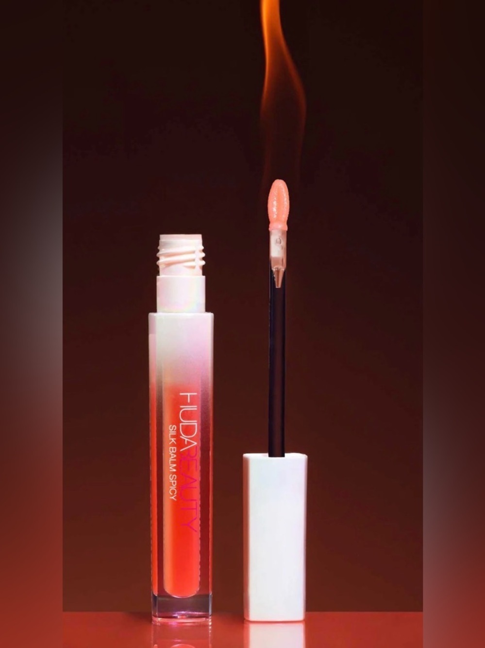 Huda Beauty Silk Balm Spicy Lip Plumper Fuego Thermo Plumping NWT